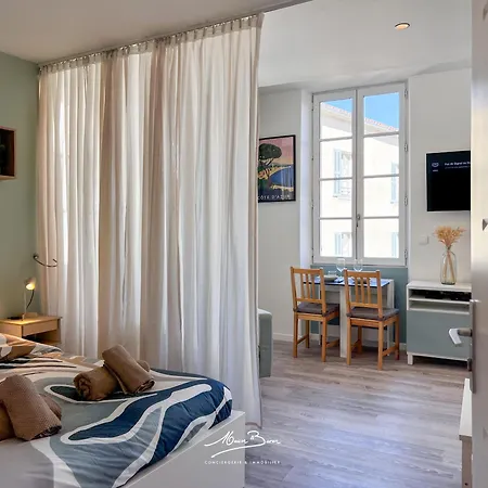 Studio Cosy Et Central A Toulon, Vue Sur Les Halles, 2 Couchages *