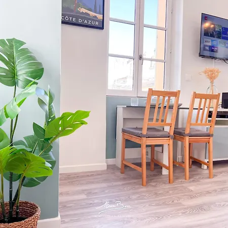 Studio Cosy Et Central A Toulon, Vue Sur Les Halles, 2 Couchages