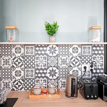 Apartamento Cosy Et à Toulon, Vue Sur Les Halles, 2 Couchages
